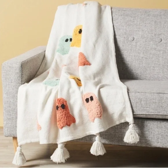 Rachel Zoe Pastel Ghost Blanket Tik Tok Viral Throw Halloween 50” x 60” NWT - Picture 1 of 9